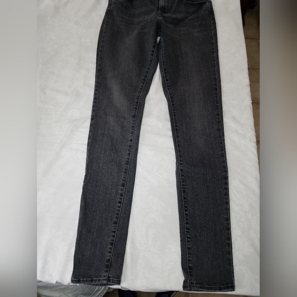 3 EUC Levi's skinny jeans size 30 - Picture 8 of 16